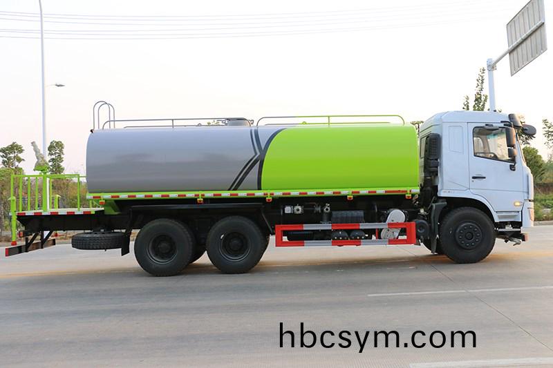 國六東(dong)風(feng)D3L后(hou)八輪 20噸(dun) 灑(sa)水(shui)車(che)