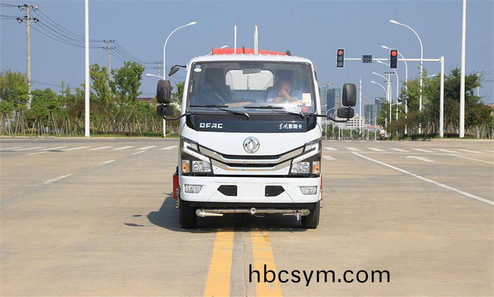 國(guo)六5方(fang)東(dong)風(feng)D6 霧(wu)礮(pao)車30米(mi)