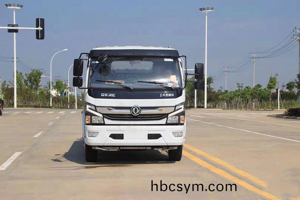 國(guo)六(liu)8方東(dong)風D7 霧礮(pao)車(che)30米