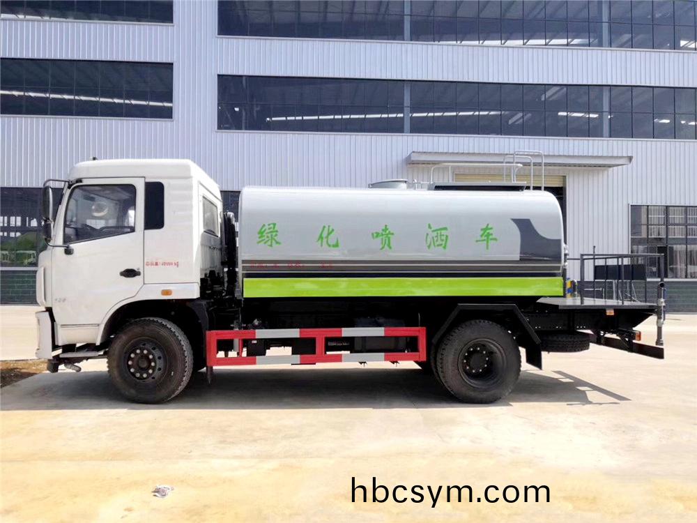 國六(liu)12立方東風專(zhuan)底 灑(sa)水(shui)車(che)