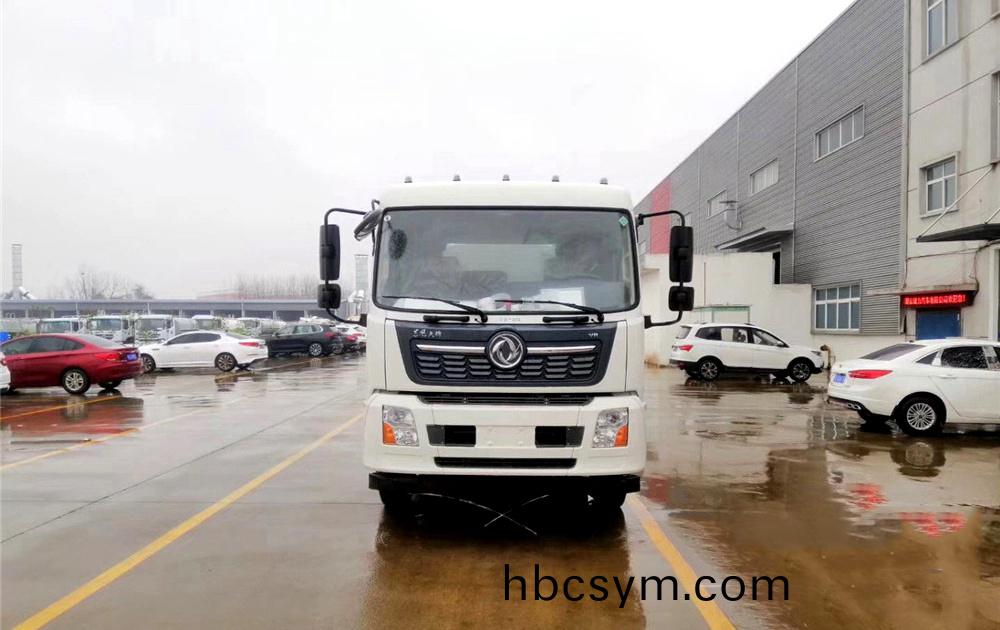 國六(liu)13立(li)方(fang)東風天(tian)錦 灑水車(che)