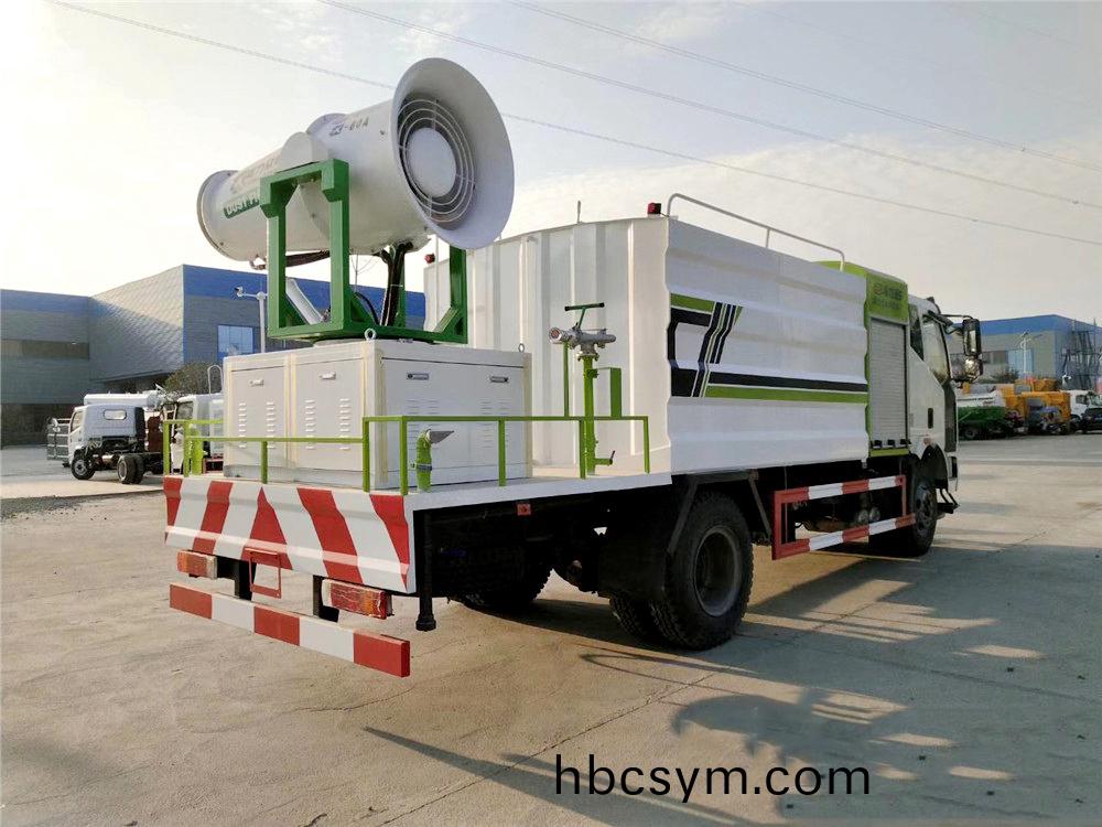 國六(liu)12方解放J6L 抑塵車(che)50-100米(mi)