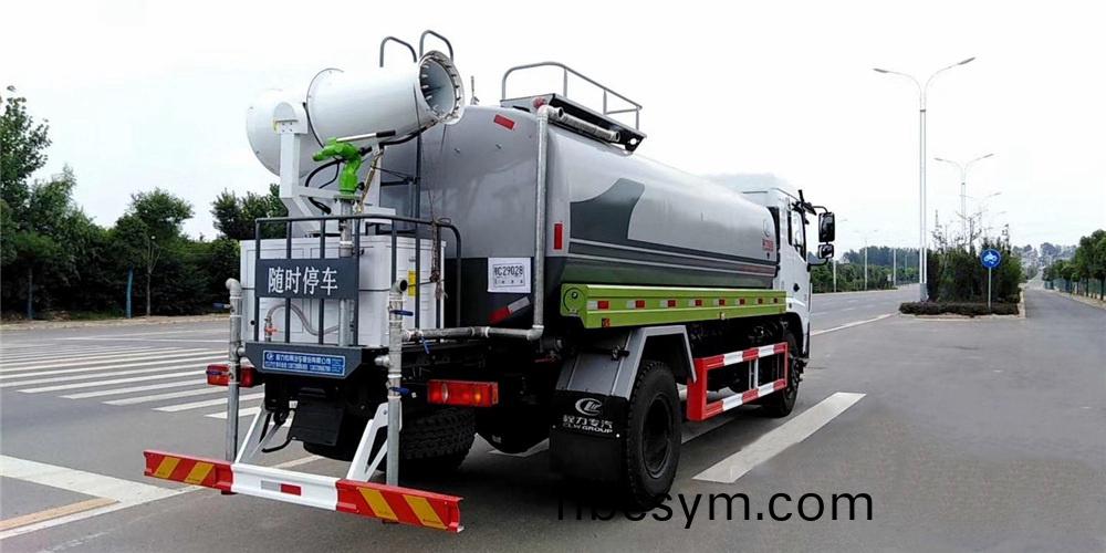 國六(liu)12-14方東風(feng)專(zhuan)底 霧(wu)礮(pao)車30-50米