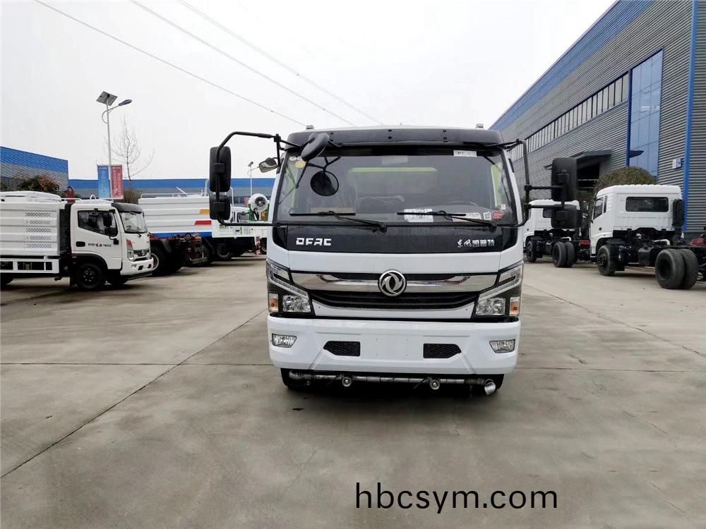 國(guo)六8方(fang)東(dong)風D7 抑塵(chen)車(che)30-50米(mi)