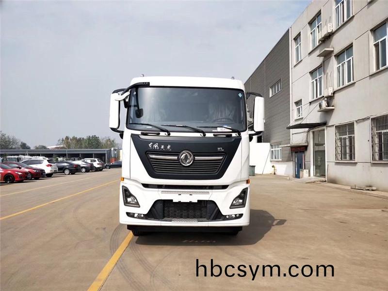 國六18方(fang)東(dong)風(feng)灑(sa)水(shui)車(che)