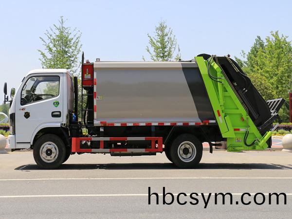 國六小多利(li)卡(ka) 6方(fang) 壓縮垃(la)圾車(che)