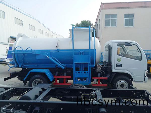 東風(feng)4方(fang)餐(can)廚(chu)垃(la)圾車