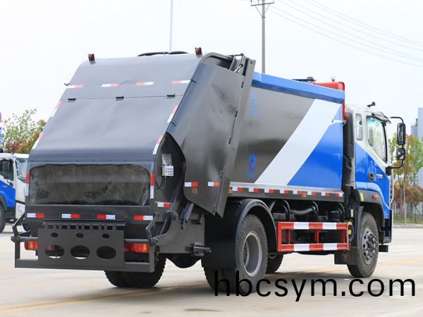 國六(liu)福(fu)田壓(ya)縮(suo)垃(la)圾車(che)