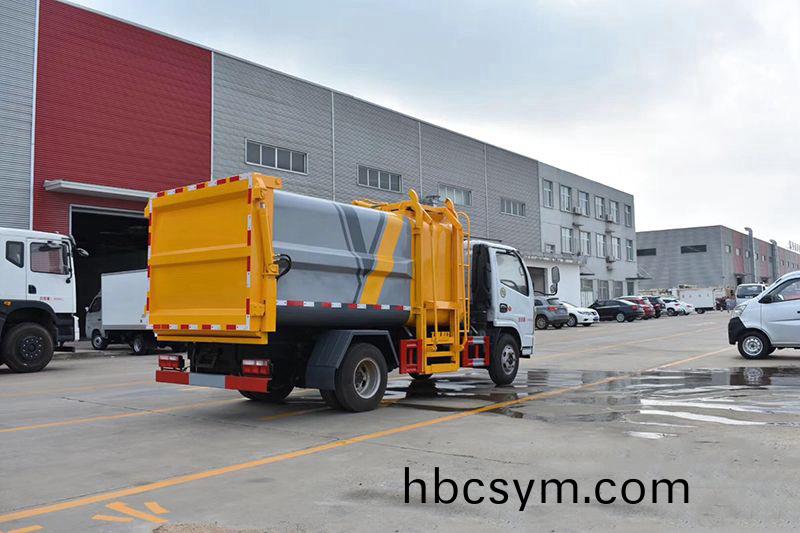 國六7方(fang) 藍牌(pai)東風(feng)D6 側裝壓(ya)縮垃(la)圾(ji)車