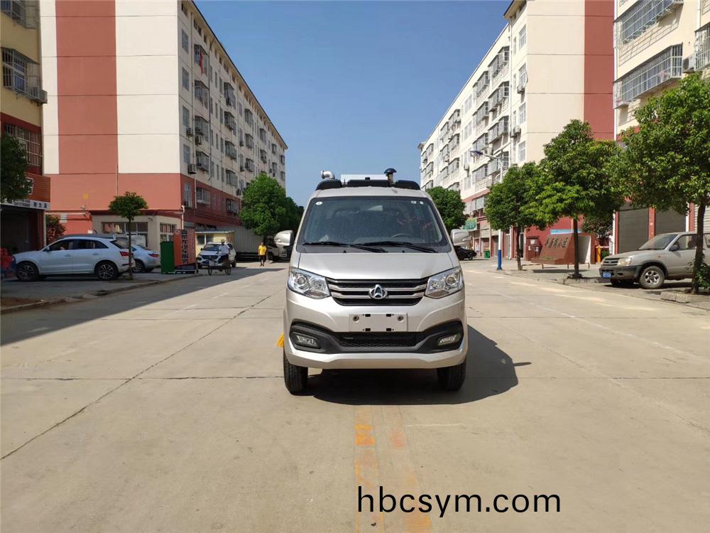 國六0.5方水 1.5方(fang)塵(chen)長(zhang)安(an) 掃(sao)路(lu)車(che)