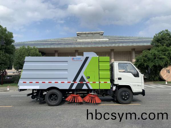 國六江鈴(ling)凱銳(rui)掃(sao)路車(che)