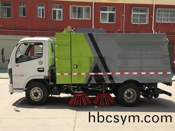 東風(feng)多(duo)利卡5.5方(fang)掃路車(che)