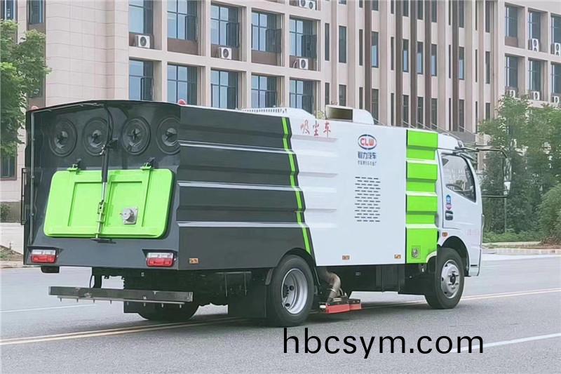 國六(liu)東風大多(duo)利卡8噸(dun)1.5水6塵(chen)吸塵(chen)車(che)