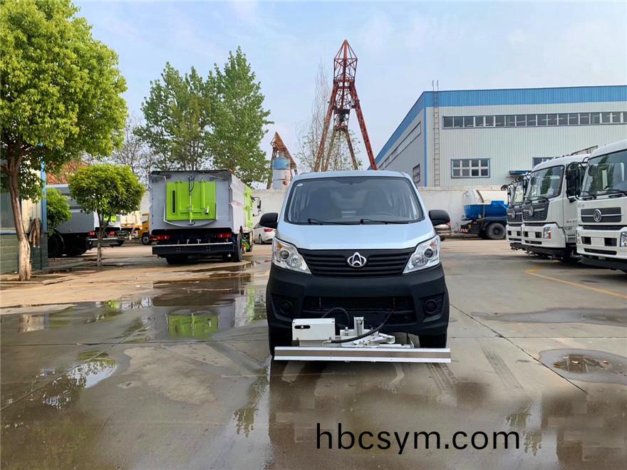 國(guo)六長安(an)路(lu)麵高(gao)壓(ya)清洗(xi)車圖(tu)片