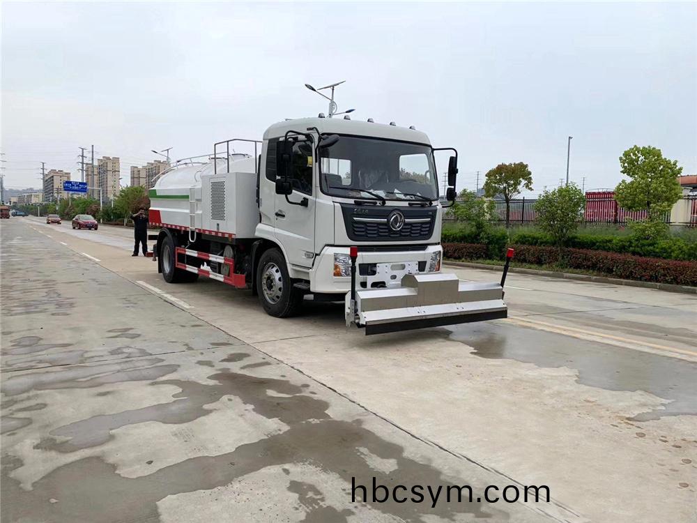 國六(liu)8立方東風天錦(jin) 路(lu)麵清(qing)洗車(che)