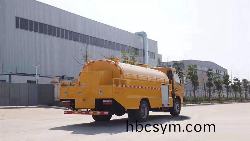 國六東風(feng)凱(kai)普(pu)特(te)高(gao)壓(ya)清(qing)洗車(che)