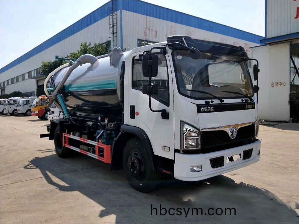 國六(liu)8方(fang)東(dong)風(feng)D7 吸汚車(che)