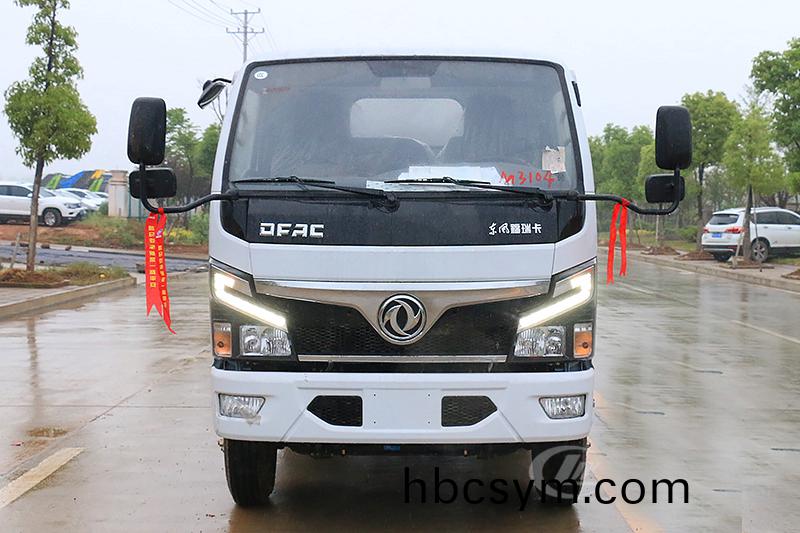 國(guo)六小(xiao)福(fu)瑞(rui)卡(ka) 5方 吸汚車