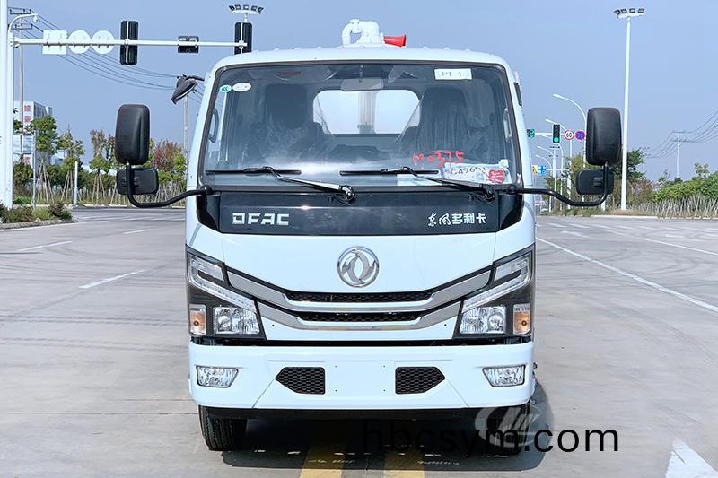 國六(liu)小(xiao)多利(li)卡 5方 吸(xi)汚(wu)車