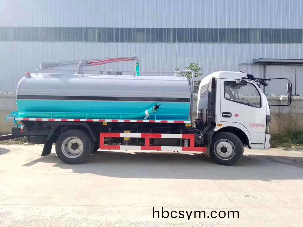 國(guo)六8方東風(feng)D7 吸(xi)糞車