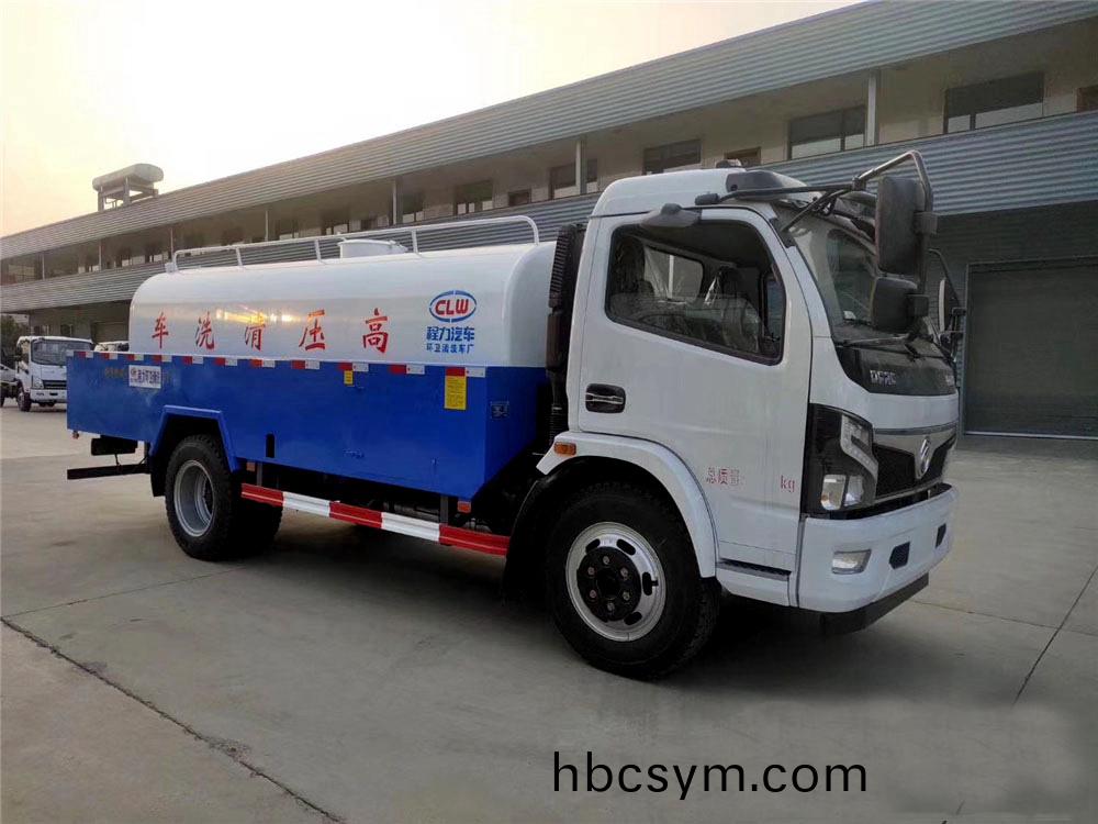 國(guo)六8立(li)方東風(feng)D7筦道清(qing)洗(xi)車(che)