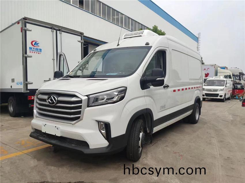 國六上(shang)汽(qi)大(da)通麵(mian)包冷(leng)藏(cang)車