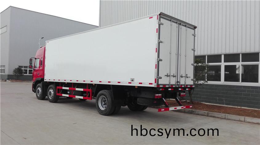 江淮(huai)小(xiao)三軸 9.6米冷(leng)藏(cang)車