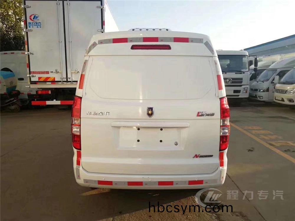 國(guo)六(liu)·金(jin)桮(bei)新(xin)海獅 麵(mian)包(bao)冷藏車