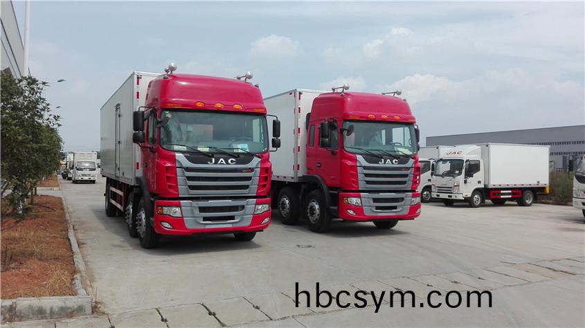 江淮小(xiao)三(san)軸(zhou) 9.6米(mi)冷(leng)藏(cang)車