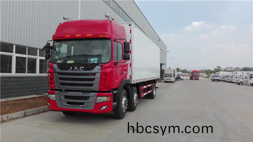 江(jiang)淮(huai)小三軸 9.6米(mi)冷(leng)藏(cang)車(che)