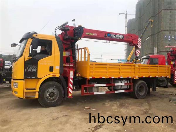 解放(fang)國(guo)六單橋貨(huo)箱6.05米(mi)