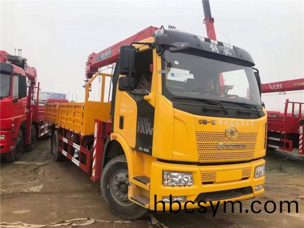 解放國六單橋貨(huo)箱6.05米