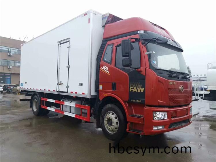 解放(fang)J6L 6.8米冷藏車(che)國(guo)六