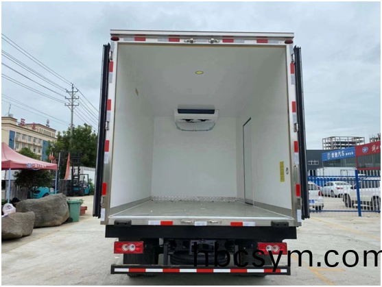 福(fu)田(tian)歐(ou)馬(ma)可/奧鈴(ling)冷藏(cang)車國六(liu)