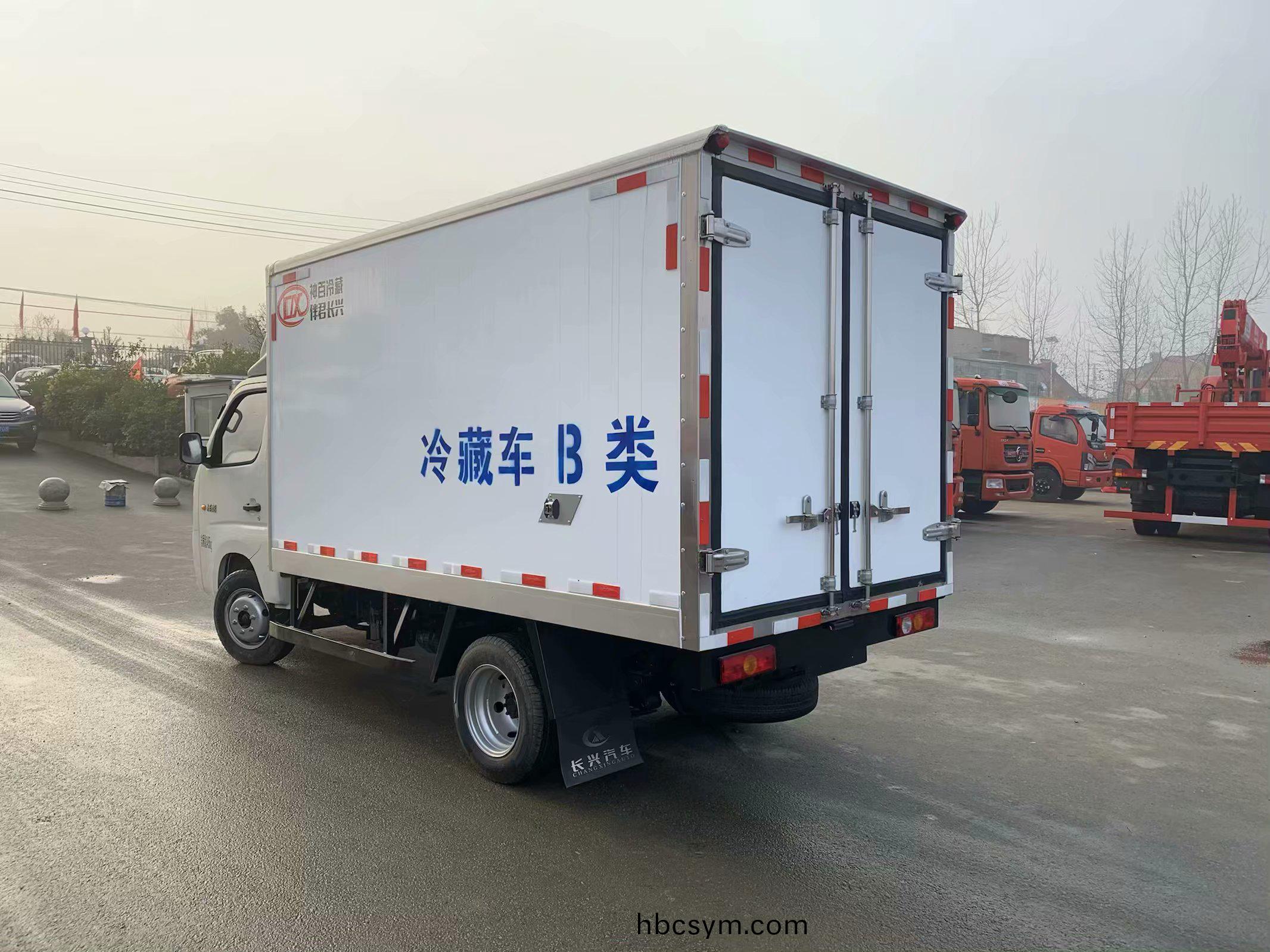 福(fu)田(tian)祥鈴M1冷藏(cang)車國六(liu)