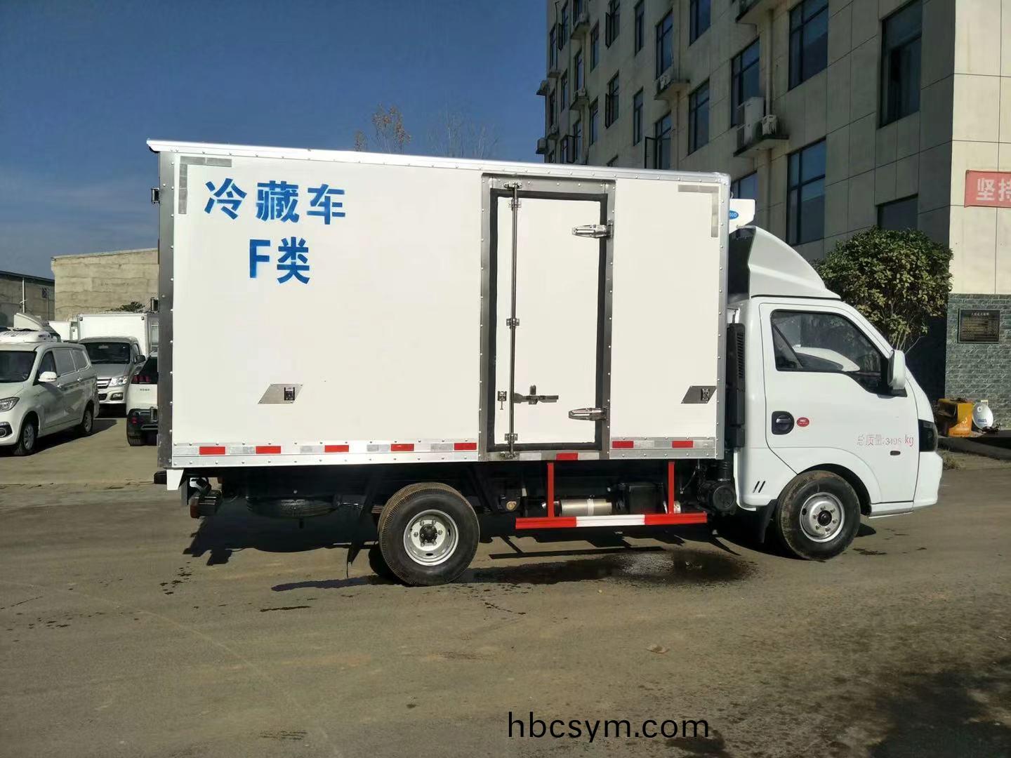 東(dong)風(feng)途逸冷(leng)藏(cang)車國六