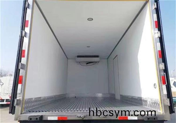 福(fu)田(tian)歐(ou)馬可S3冷(leng)藏車-國(guo)六(liu)