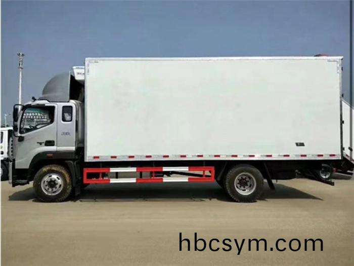 福(fu)田(tian)歐馬可S5 6.6米冷(leng)藏(cang)車(che)-國六(liu)-