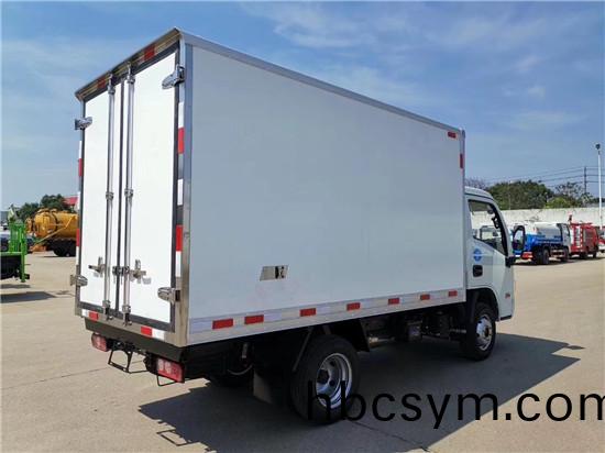 國六(liu)躍(yue)進(jin)小福(fu)星(xing)S70冷(leng)藏車