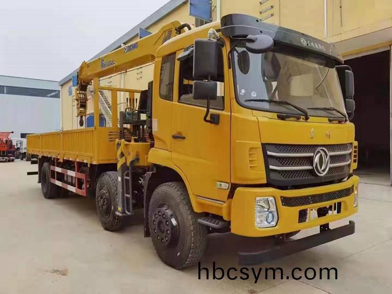 國六東(dong)風(feng)前四后(hou)四隨車弔新品(pin)上(shang)市