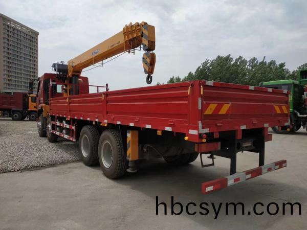 國(guo)六(liu)桺汽(qi)前四(si)后八(ba)隨(sui)車(che)弔全(quan)麵(mian)麵(mian)市(shi)