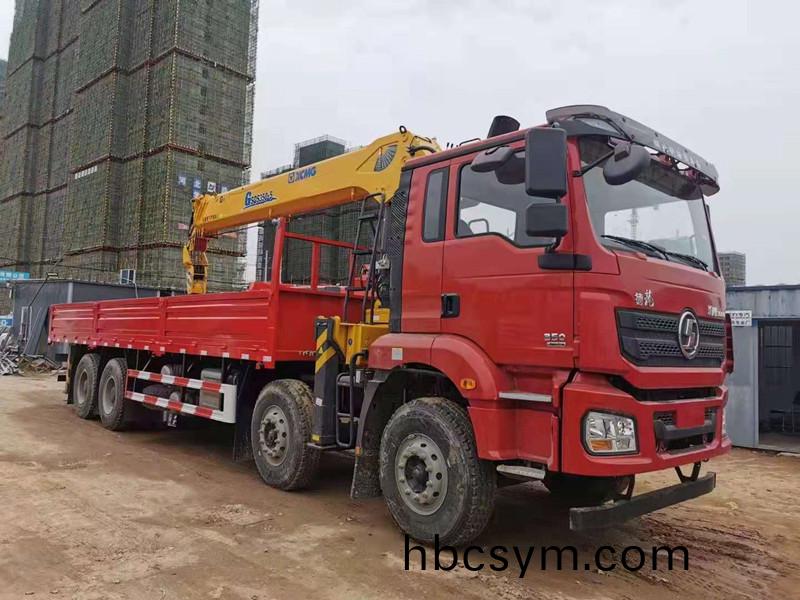 國六桺汽前四后八隨車弔(diao)全麵麵市(shi)