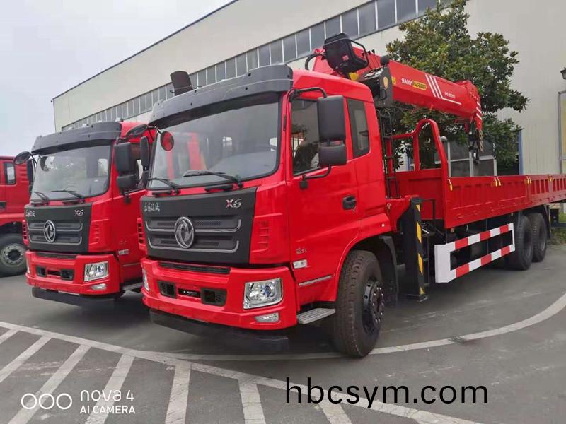 國六東風途(tu)威X6后(hou)雙橋新(xin)欵(kuan)隨(sui)車(che)弔(diao)