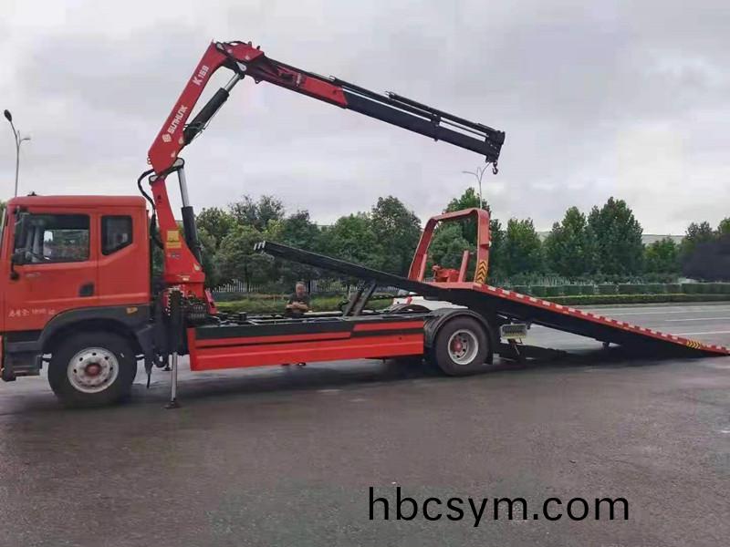 國(guo)六東(dong)風(feng)多利(li)卡D9宏昌(chang)天(tian)馬8噸折(zhe)臂清障帶弔