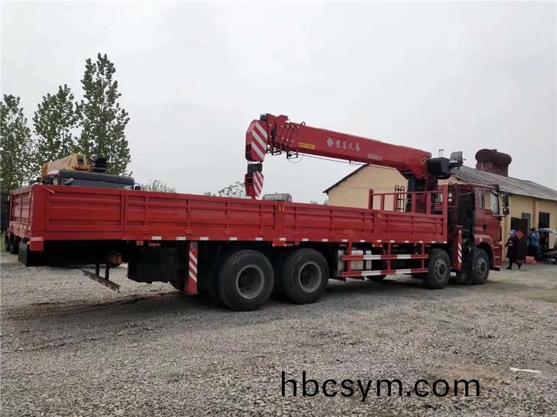 宏(hong)昌天(tian)馬(ma)18噸(dun)隨車弔(diao)