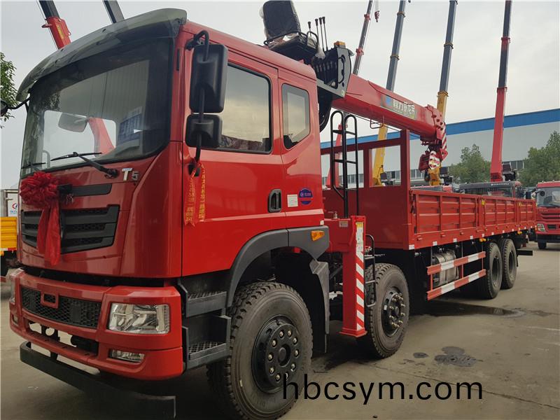 東(dong)風14噸隨(sui)車(che)弔(diao)