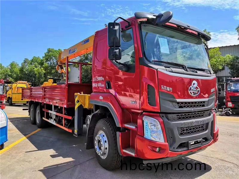 桺汽后雙(shuang)橋徐(xu)工12噸(dun)隨車弔(diao)