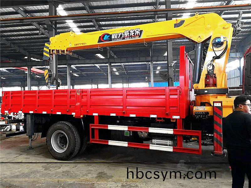 東(dong)風錦程單(dan)橋8噸(dun)隨車(che)弔(diao)