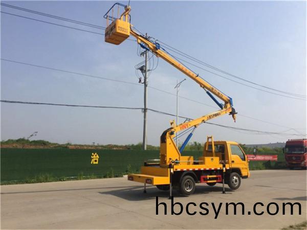 國(guo)六(liu)福田(tian)13.5米高空(kong)作(zuo)業(ye)車(che)