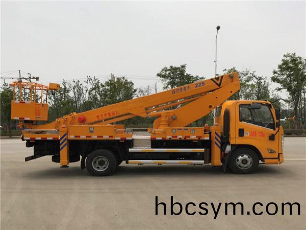 國(guo)六(liu)江鈴26米(mi)高空(kong)作業車